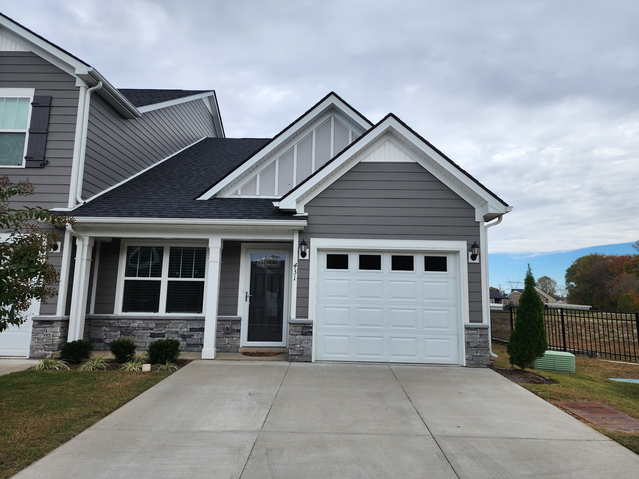 431 Tristan Way - 1