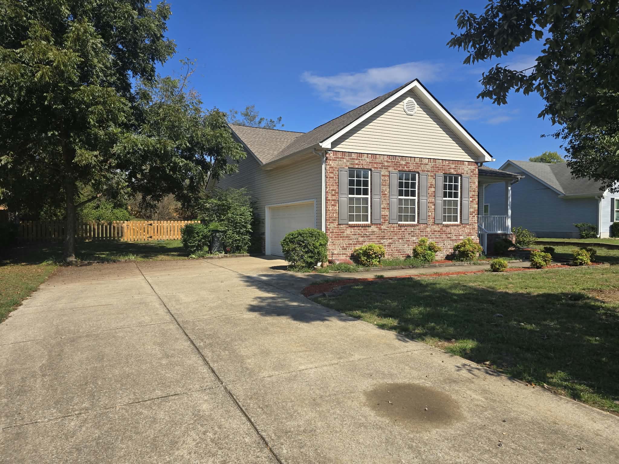 210 Cross Valley Drive